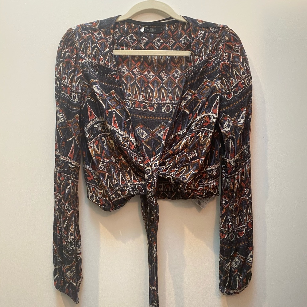 Volcom Aztec Wrap Blouse With Bubble Sleeves - image 1